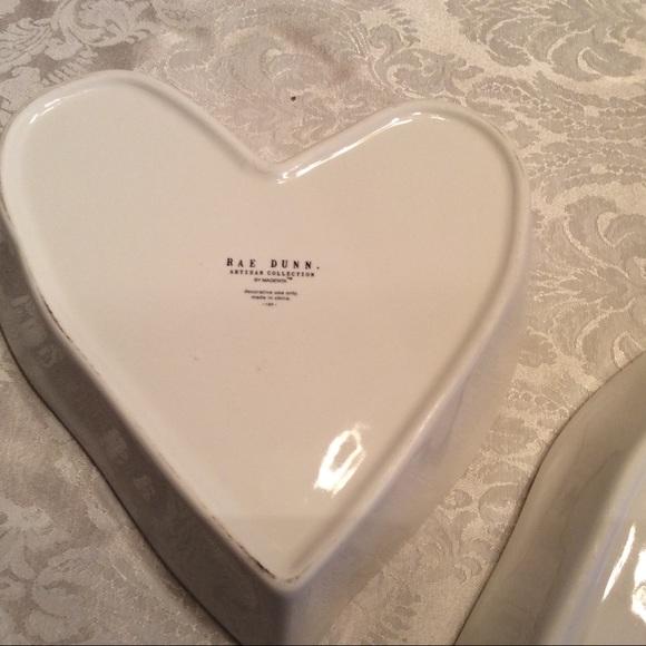 Rae Dunn MAMA Heart Shaped Dish - Picture 4 of 4